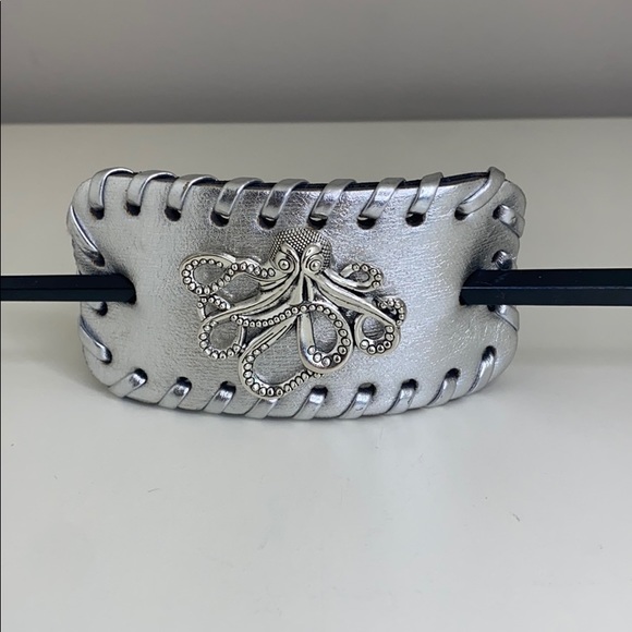 Accessories - Silver Leather Octopus Hair Piece